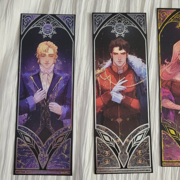 Fairyloot The Crimson Moth Foiled Bookmarks Set of 4 Hexed Hearts April 2025 - Picture 4 of 6